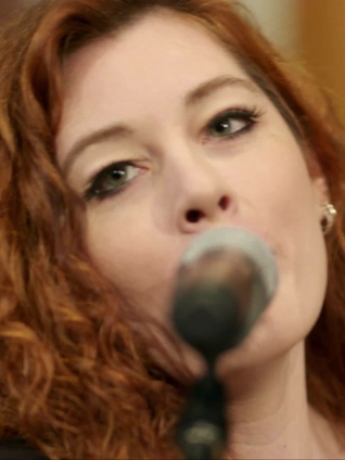 男生把机机桶入女生